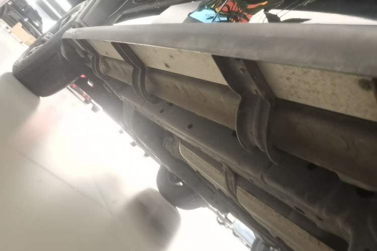 Used Tank 300 2021 Off-Road Edition 2.0T Conqueror Chassis Rear Left