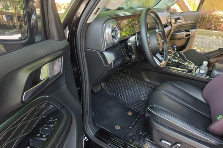 Used Tank 300 2021 Off-Road Edition 2.0T Conqueror Driver Seat