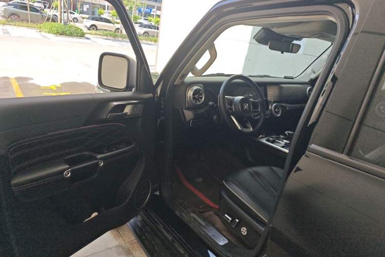Used Tank 300 2021 Off-Road Edition 2.0T Conqueror Driver Seat