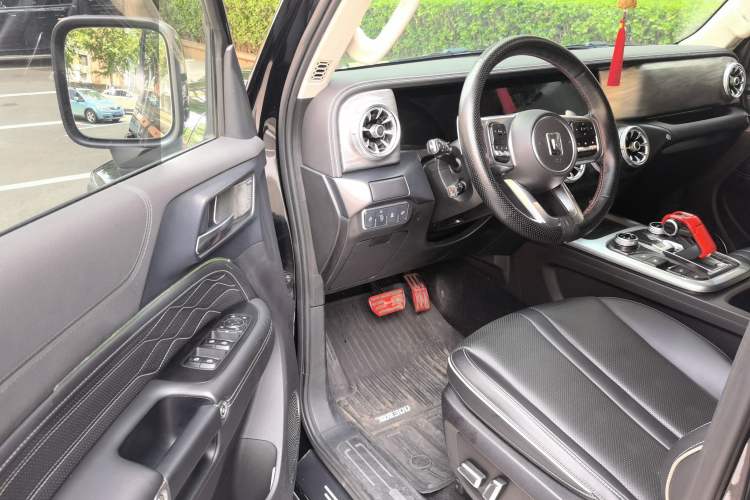 Used Tank 300 2021 City Edition 2.0T—Truly Stylish Driver Seat