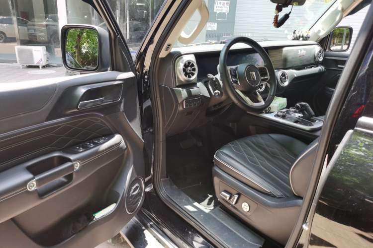 Used Tank 300 2021 Off-Road Edition 2.0T Challenger Driver Seat