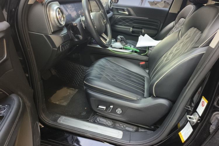 Used Tank 300 2021 Off-Road Edition 2.0T Challenger Driver Seat