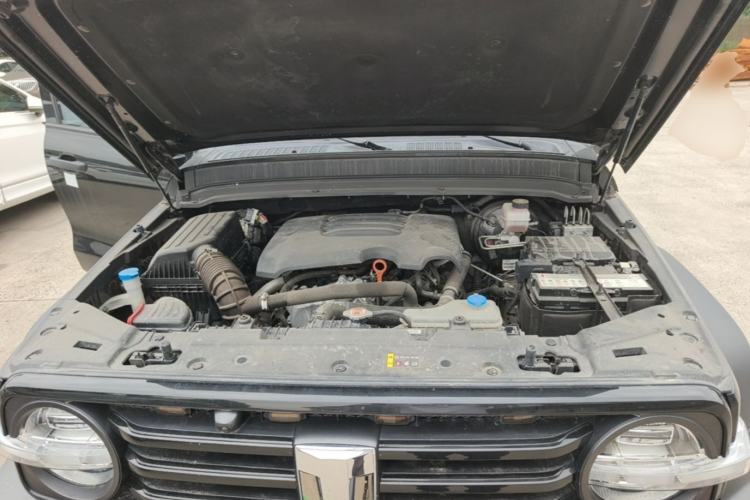 Used Tank 300 2021 Off-Road Edition 2.0T Challenger Engine Bay