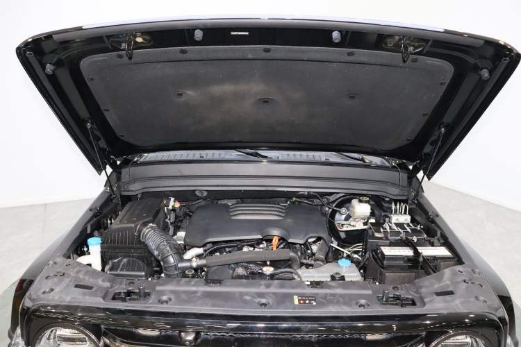 Used Tank 300 2021 City Edition 2.0T—Truly Stylish Engine Bay