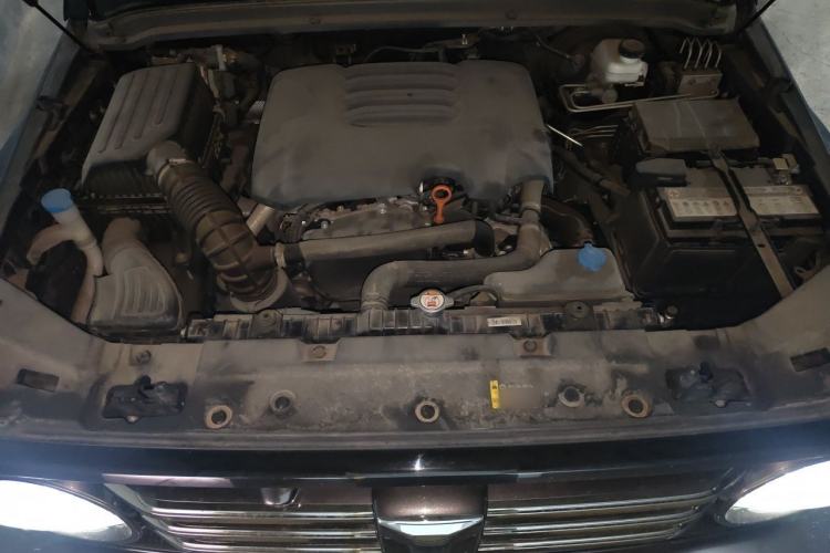 Used Tank 300 2021 City Edition 2.0T—Truly Stylish Engine Bay