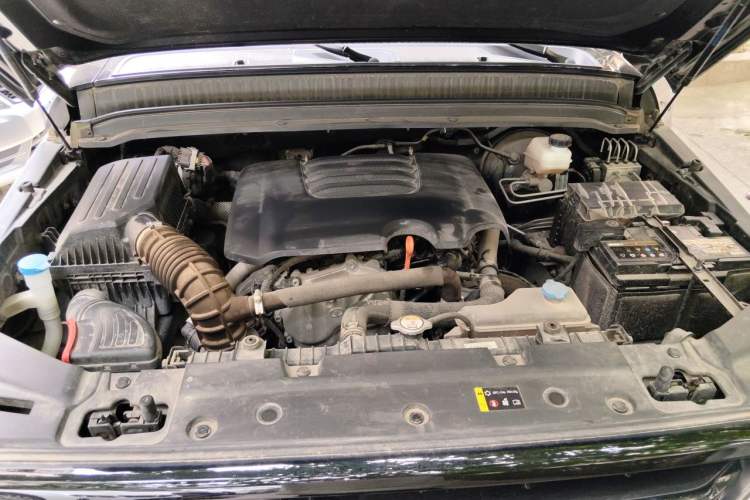 Used Tank 300 2021 Off-Road Edition 2.0T Challenger Engine Bay
