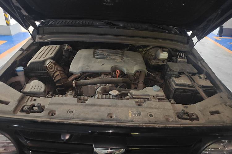 Used Tank 300 2021 Off-Road Edition 2.0T Challenger Engine Bay