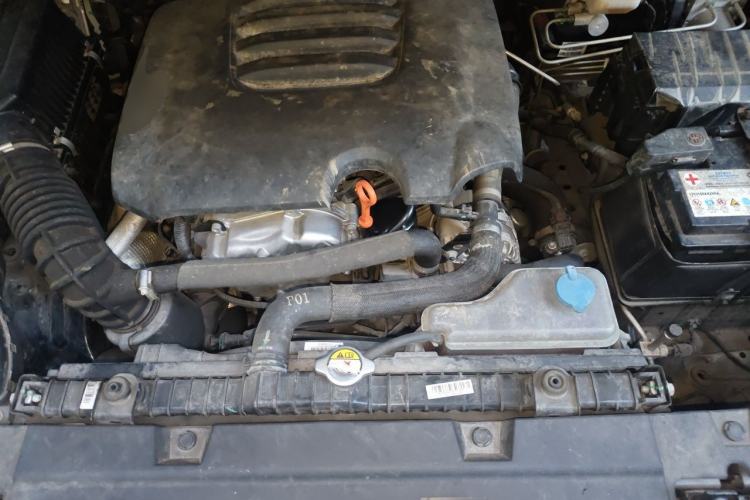 Used Tank 300 2021 Off-Road Edition 2.0T Challenger Engine Bay
