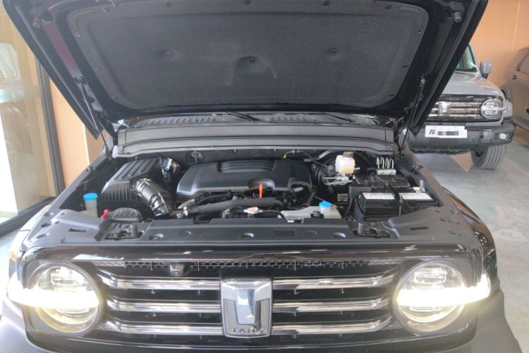 Used Tank 300 2021 City Edition 2.0T—Truly Stylish Engine Bay