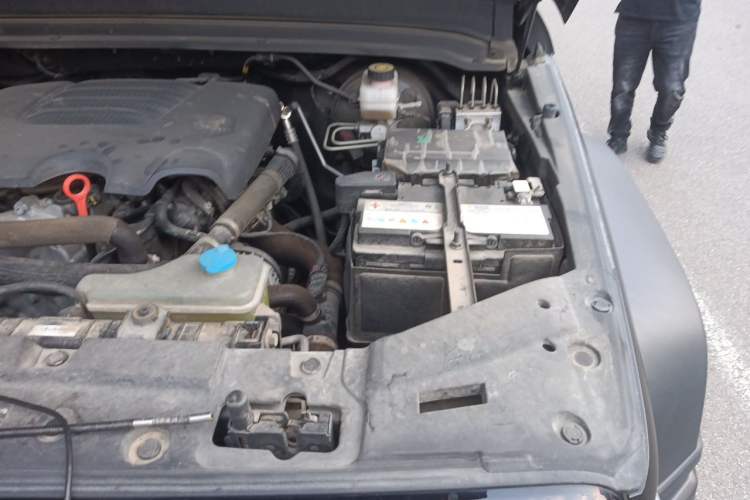 Used Tank 300 2021 Off-Road Edition 2.0T Conqueror Engine Bay Left