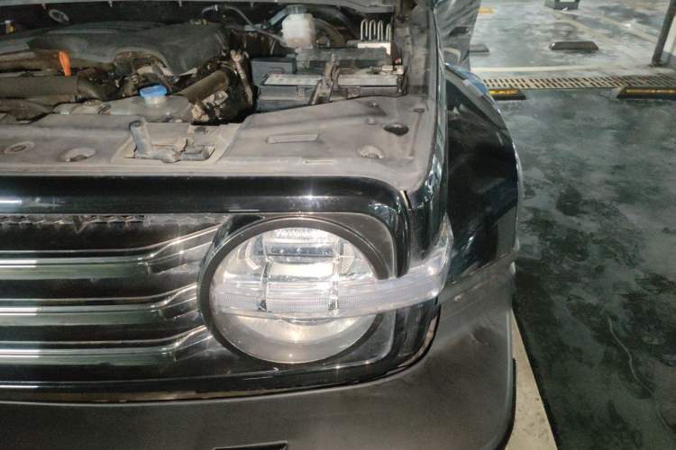 Used Tank 300 2021 City Edition 2.0T Essential Model Engine Bay Left