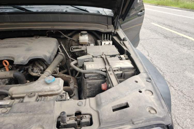 Used Tank 300 2021 Off-Road Edition 2.0T Conqueror Engine Bay Left