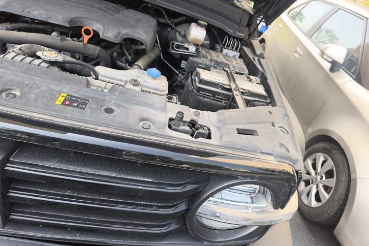 Used Tank 300 2021 Off-Road Edition 2.0T Conqueror Engine Bay Left