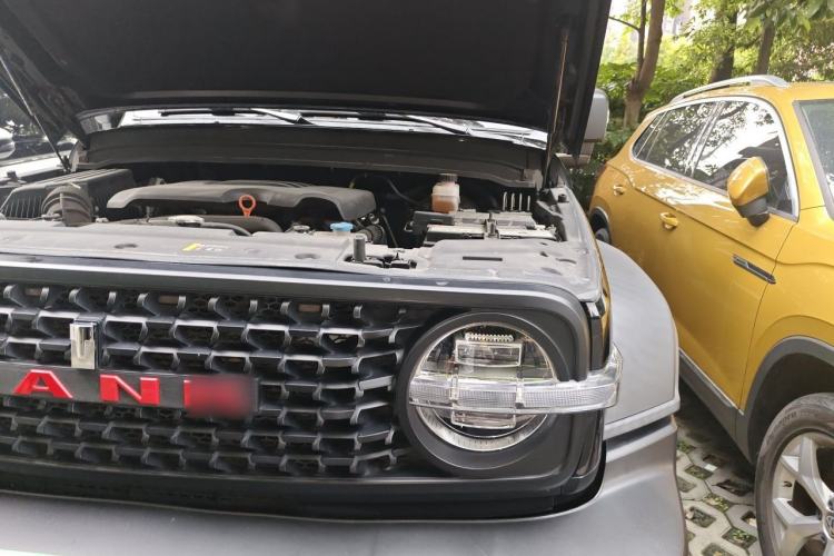 Used Tank 300 2021 City Edition 2.0T—Truly Stylish Engine Bay Left