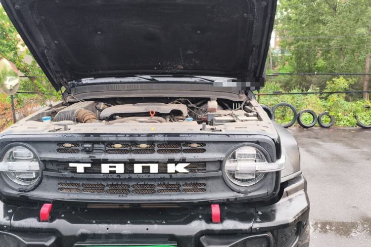Used Tank 300 2021 Off-Road Edition 2.0T Conqueror Engine Bay Left