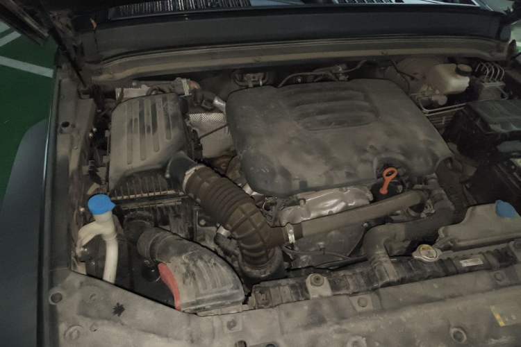 Used Tank 300 2021 Off-Road Edition 2.0T Challenger Engine Bay Right
