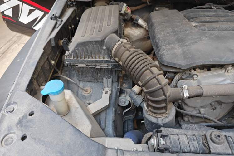 Used Tank 300 2021 Off-Road Edition 2.0T Conqueror Engine Bay Right