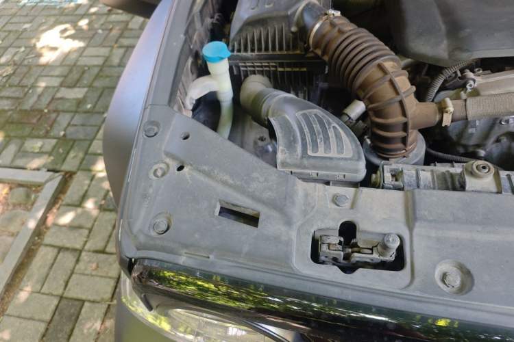 Used Tank 300 2021 Off-Road Edition 2.0T Conqueror Engine Bay Right