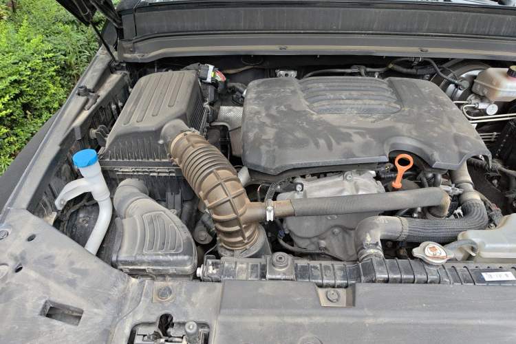 Used Tank 300 2021 Off-Road Edition 2.0T Challenger Engine Bay Right