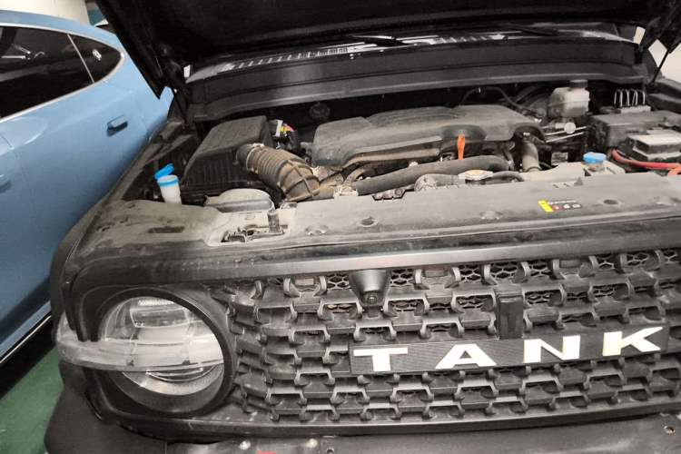 Used Tank 300 2021 Off-Road Edition 2.0T Conqueror Engine Bay Right