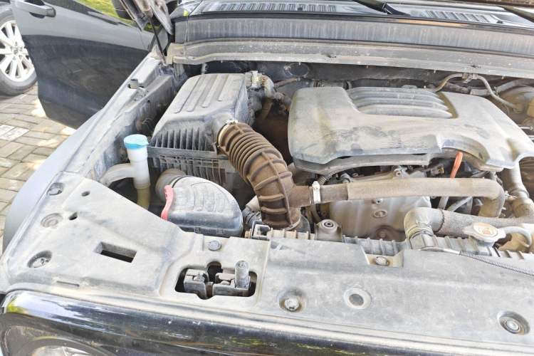 Used Tank 300 2021 Off-Road Edition 2.0T Challenger Engine Bay Right