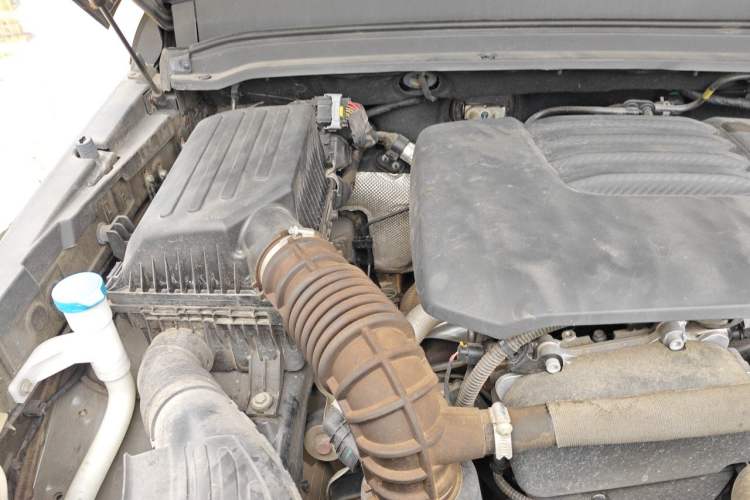 Used Tank 300 2021 City Edition 2.0T My Vision Model Engine Bay Right