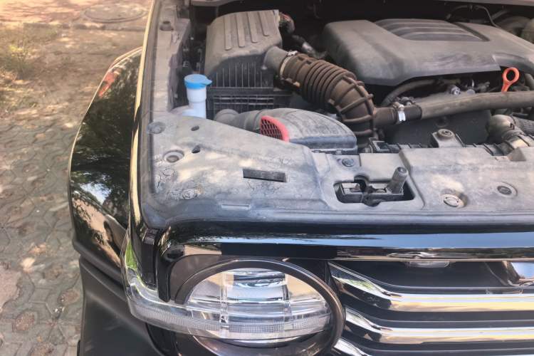 Used Tank 300 2021 City Edition 2.0T—Truly Stylish Engine Bay Right