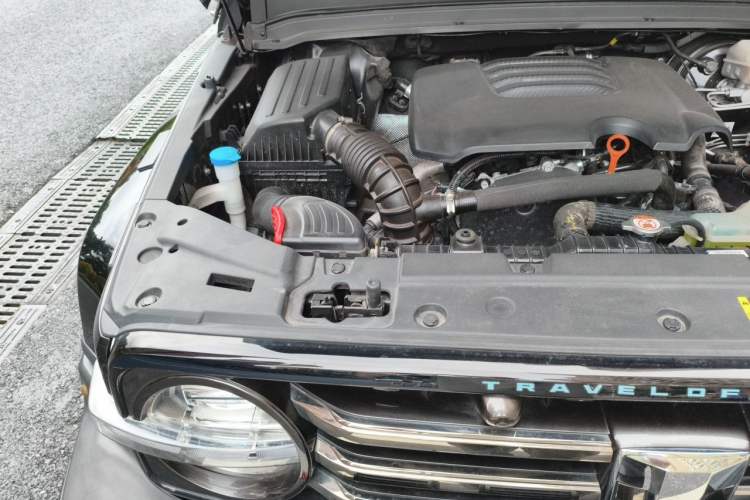 Used Tank 300 2021 City Edition 2.0T—Truly Stylish Engine Bay Right