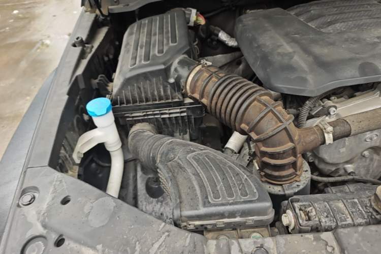 Used Tank 300 2021 Off-Road Edition 2.0T Conqueror Engine Bay Right