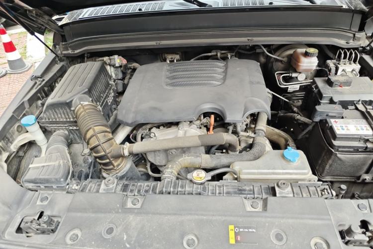 Used Tank 300 2021 Off-Road Edition 2.0T Challenger Engine Bay