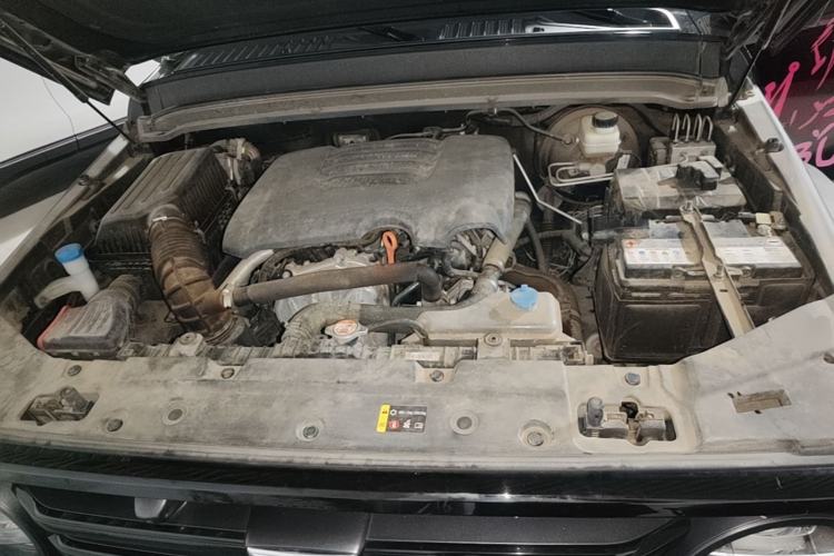 Used Tank 300 2021 Off-Road Edition 2.0T Challenger Engine Bay