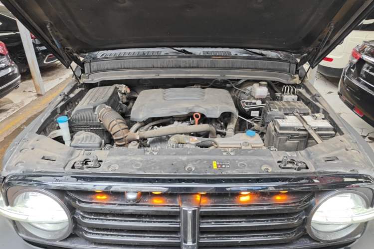 Used Tank 300 2021 Off-Road Edition 2.0T Challenger Engine Bay