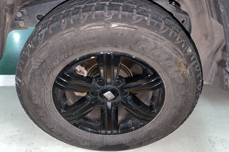 Used Tank 300 2021 City Edition 2.0T—Truly Stylish Exterior 4