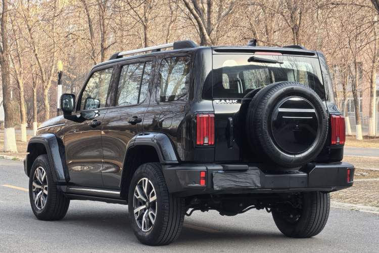 Used Tank 300 2021 City Edition 2.0T—Truly Stylish Exterior 4
