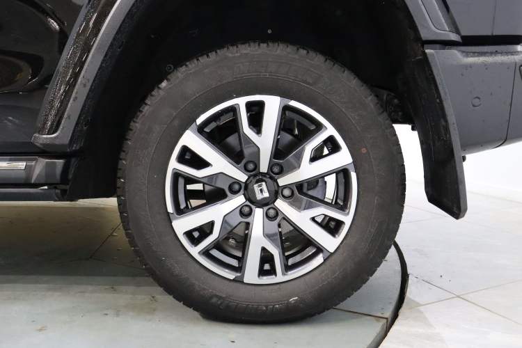 Used Tank 300 2021 City Edition 2.0T—Truly Stylish Exterior 6
