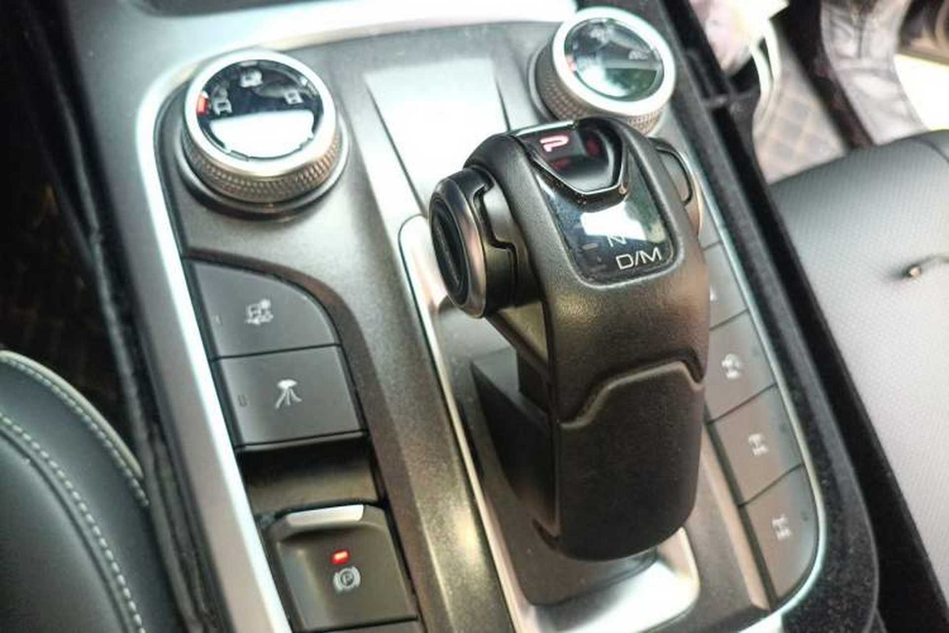 Used Tank 300 2021 Off-Road Edition 2.0T Conqueror Gear Lever