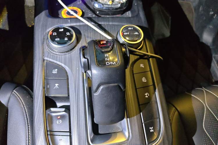 Used Tank 300 2021 Off-Road Edition 2.0T Challenger Gear Lever