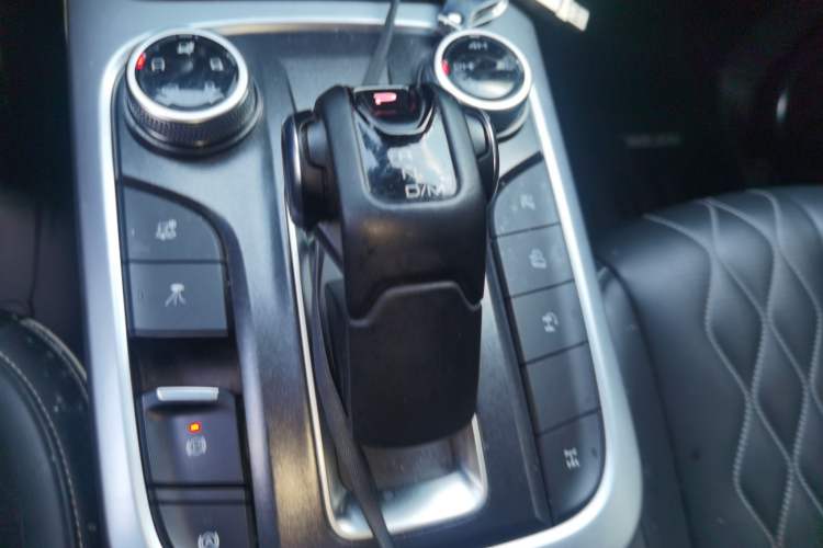 Used Tank 300 2021 Off-Road Edition 2.0T Challenger Gear Lever