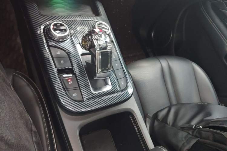 Used Tank 300 2021 Off-Road Edition 2.0T Conqueror Gear Lever
