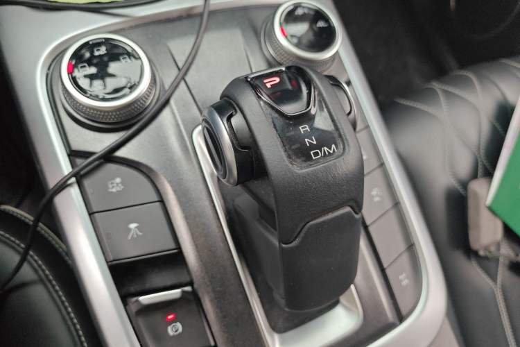 Used Tank 300 2021 Off-Road Edition 2.0T Challenger Gear Lever