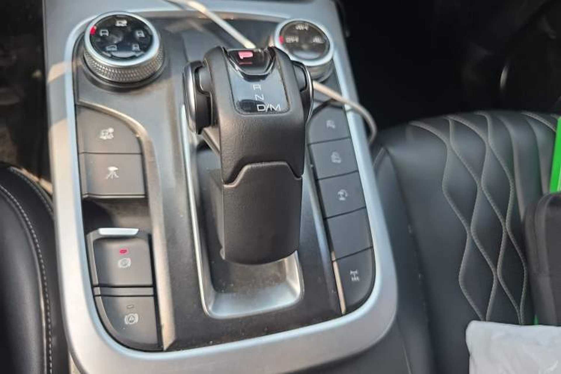 Used Tank 300 2021 Off-Road Edition 2.0T Challenger Gear Lever