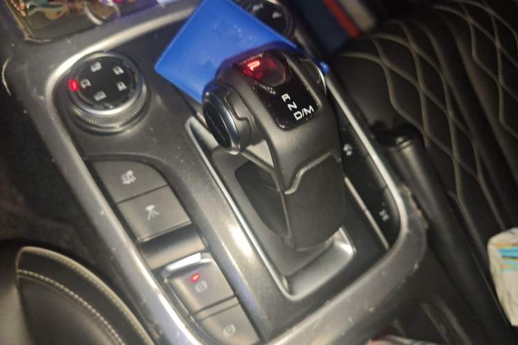 Used Tank 300 2021 Off-Road Edition 2.0T Challenger Gear Lever