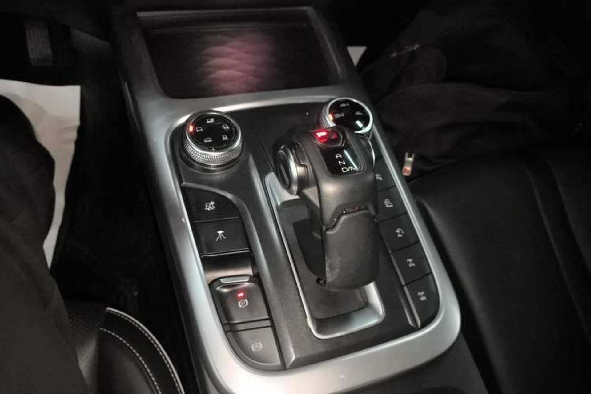 Used Tank 300 2021 Off-Road Edition 2.0T Conqueror Gear Lever