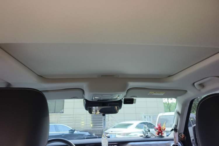 Used Tank 300 2021 Off-Road Edition 2.0T Challenger Headliner