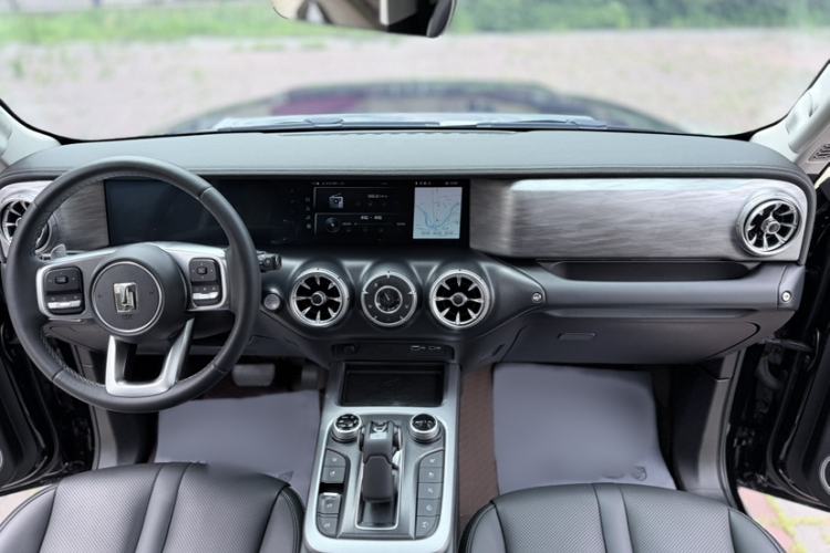 Used Tank 300 2021 City Edition 2.0T—Truly Stylish Interior 1