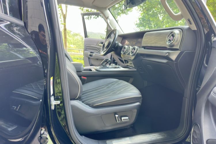 Used Tank 300 2021 Off-Road Edition 2.0T Challenger Interior 10
