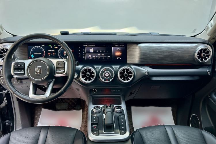 Used Tank 300 2021 City Edition 2.0T—Truly Stylish Interior 2