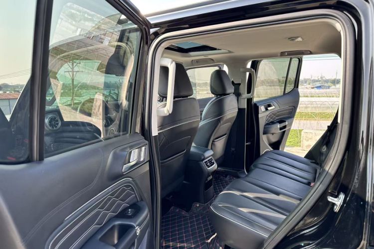 Used Tank 300 2021 City Edition 2.0T My Vision Model Interior 3