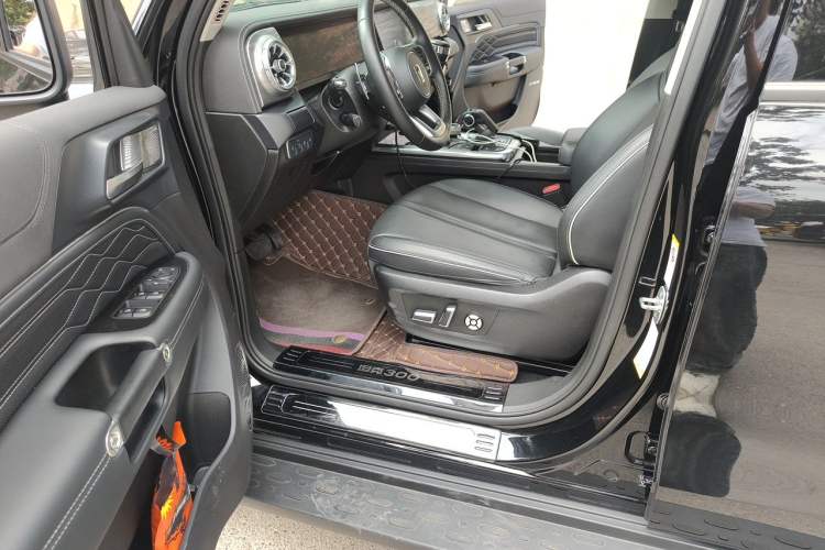Used Tank 300 2021 Off-Road Edition 2.0T Conqueror Interior 3