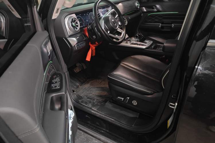 Used Tank 300 2021 Off-Road Edition 2.0T Conqueror Interior 3